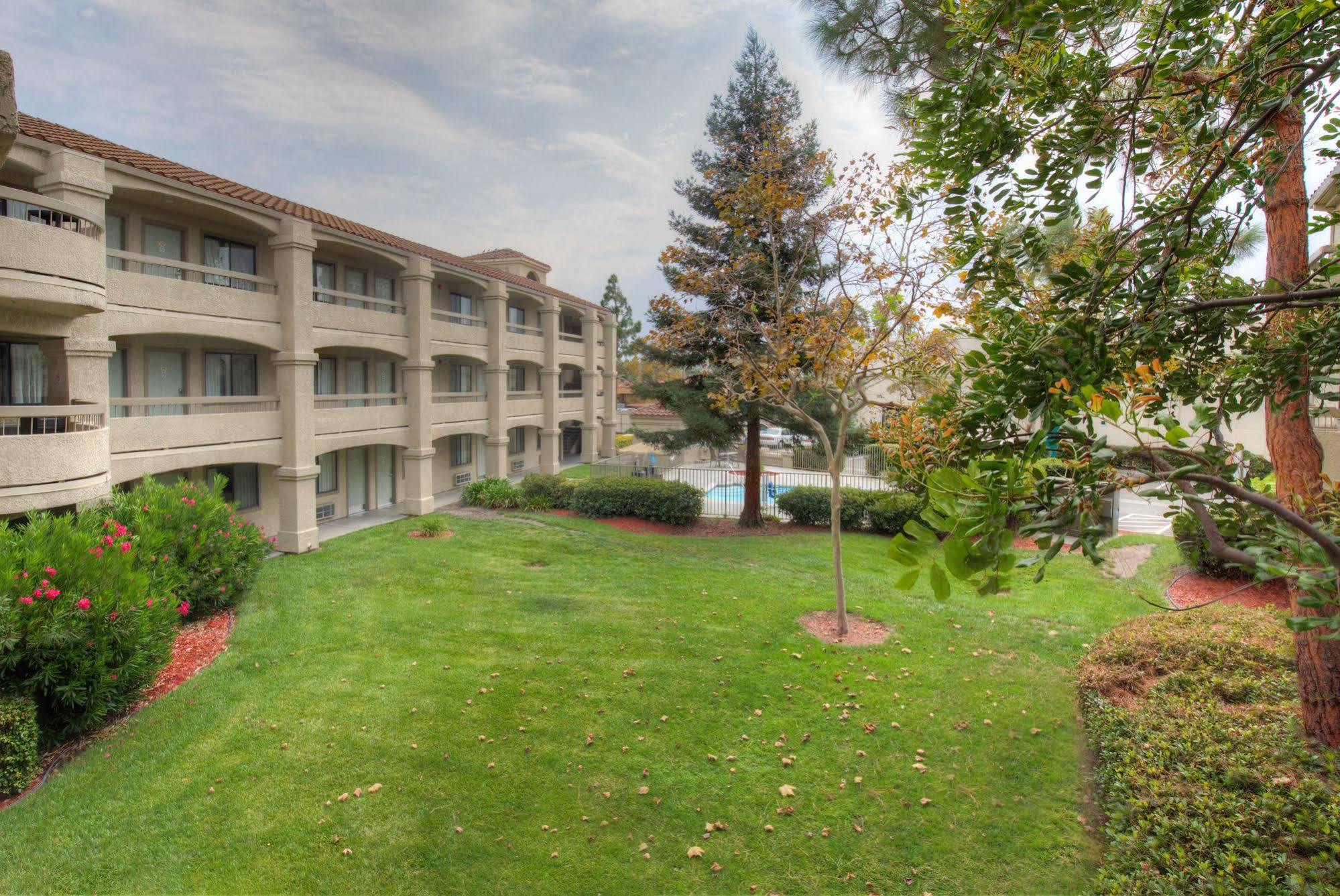 Good Nite Inn Fremont Esterno foto